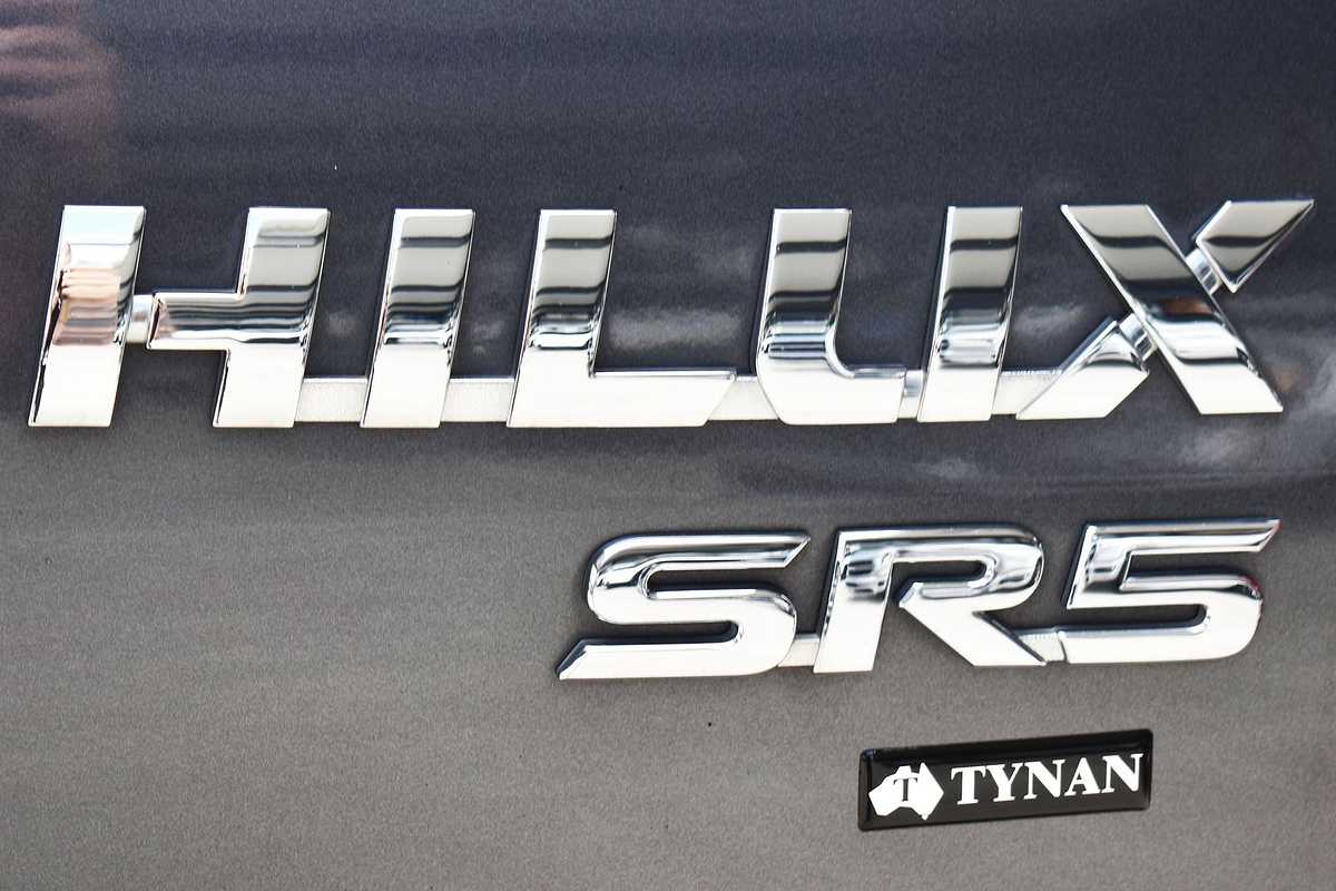 2017 Toyota Hilux SR5 GUN126R 4X4
