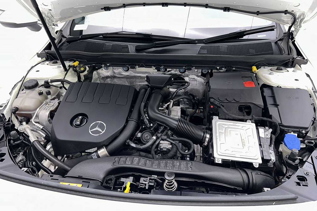 2019 Mercedes Benz CLA-Class CLA200 C118