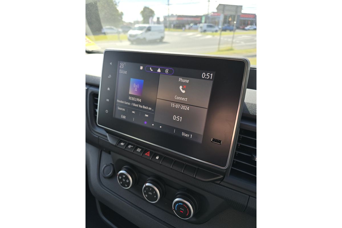 2023 Renault Trafic Pro X82 SWB