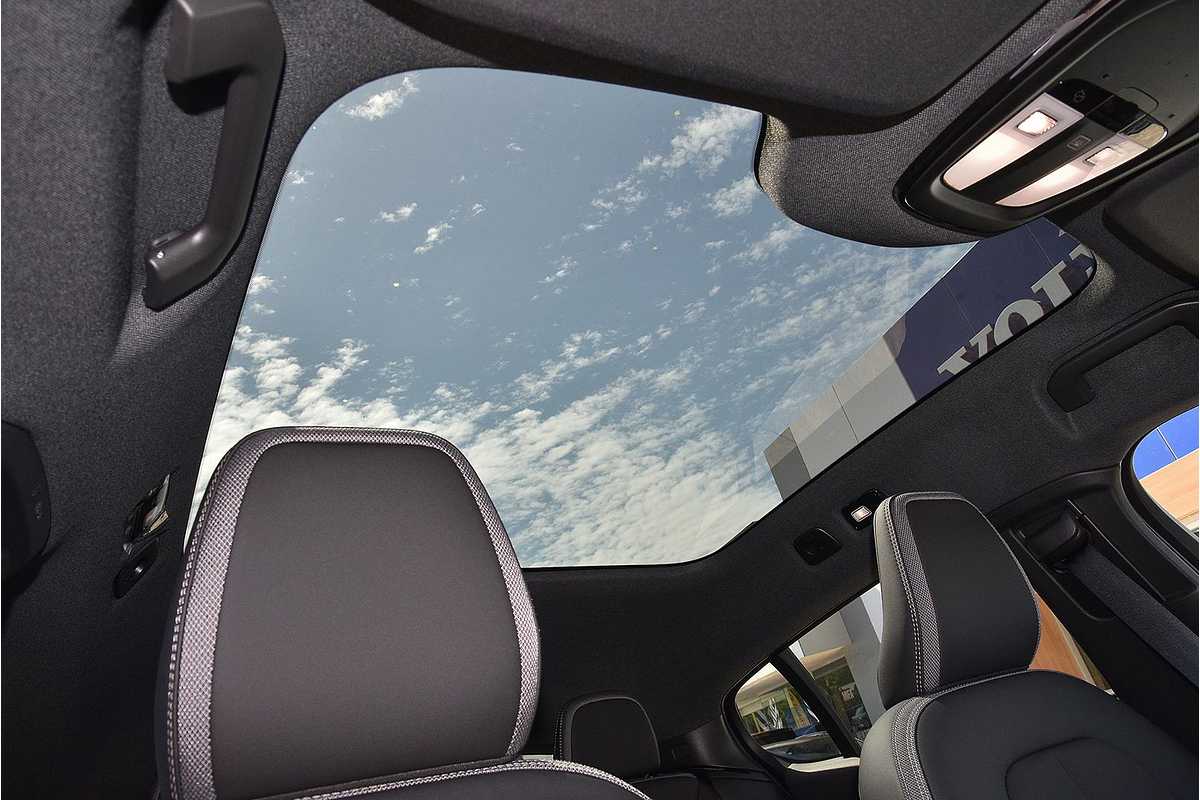 2023 Volvo C40 Recharge Twin