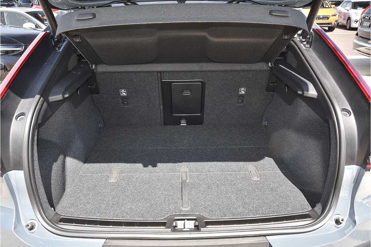 2023 Volvo C40 Recharge Twin