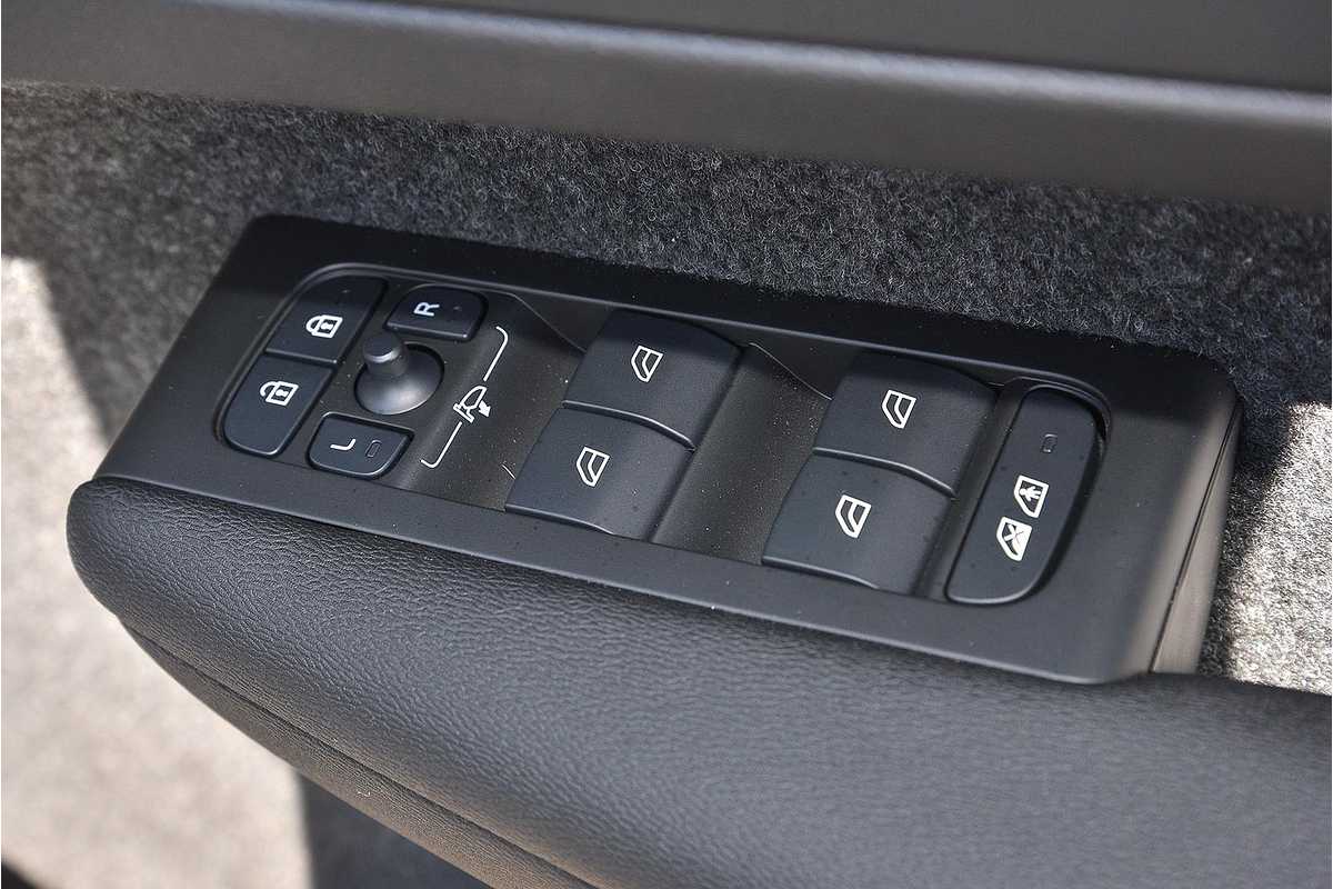 2023 Volvo C40 Recharge Twin