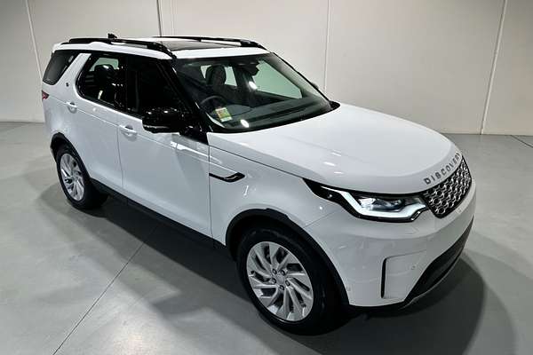 2024 Land Rover Discovery D300 S Series 5