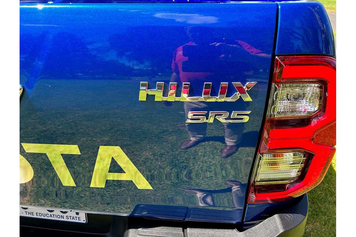 2022 Toyota Hilux SR5 GUN126R 4X4