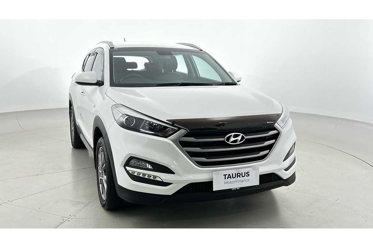 Sold 2018 hyundai tucson active x in white used suv essendon fields vic