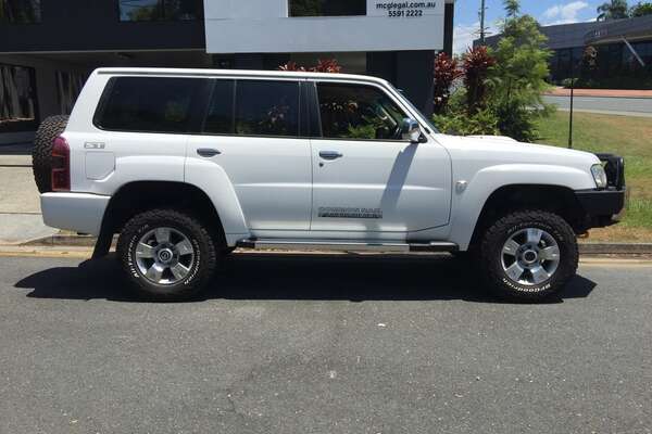 2013 Nissan Patrol ST Y61