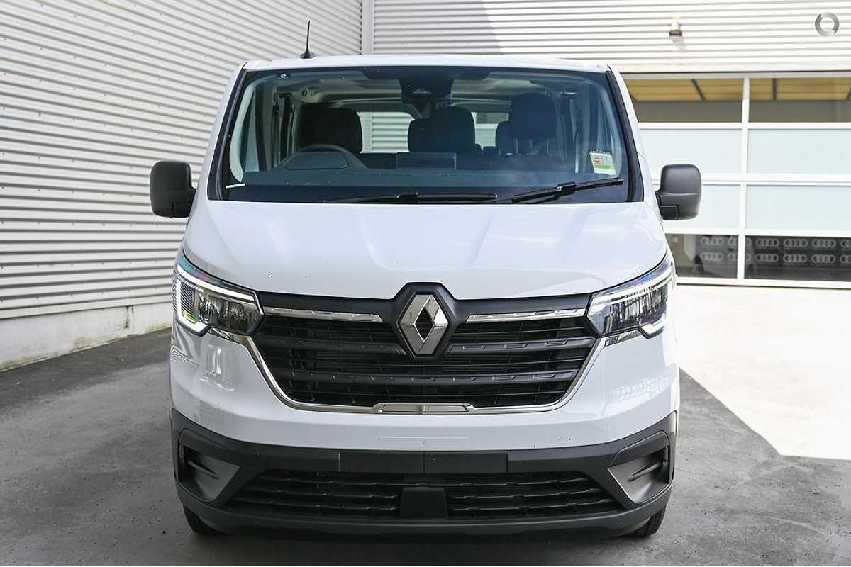 2023 Renault Trafic Crew Pro X82 LWB