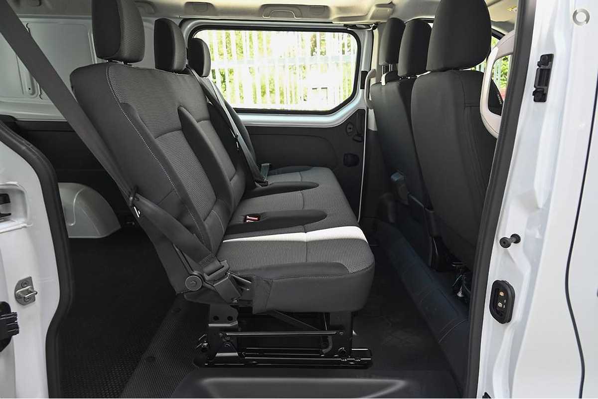 2023 Renault Trafic Crew Pro X82 LWB