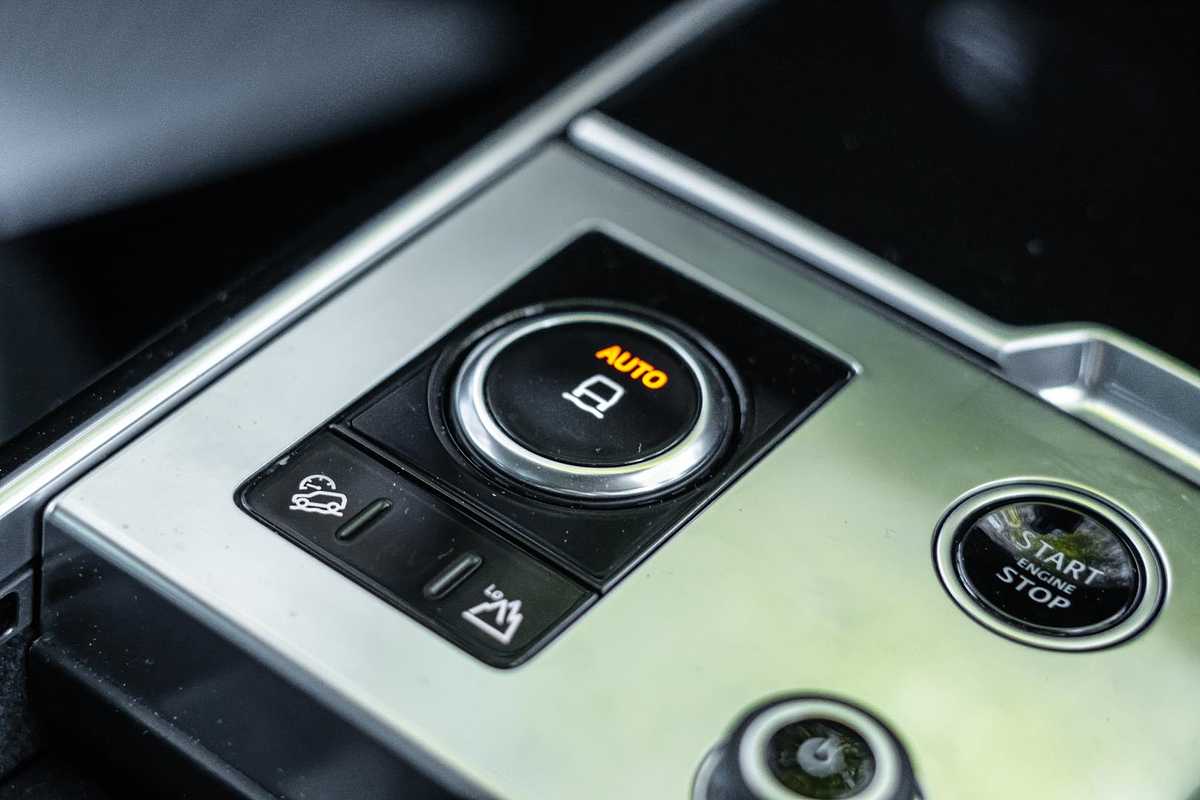 2022 Land Rover Range Rover D350 Autobiography L460