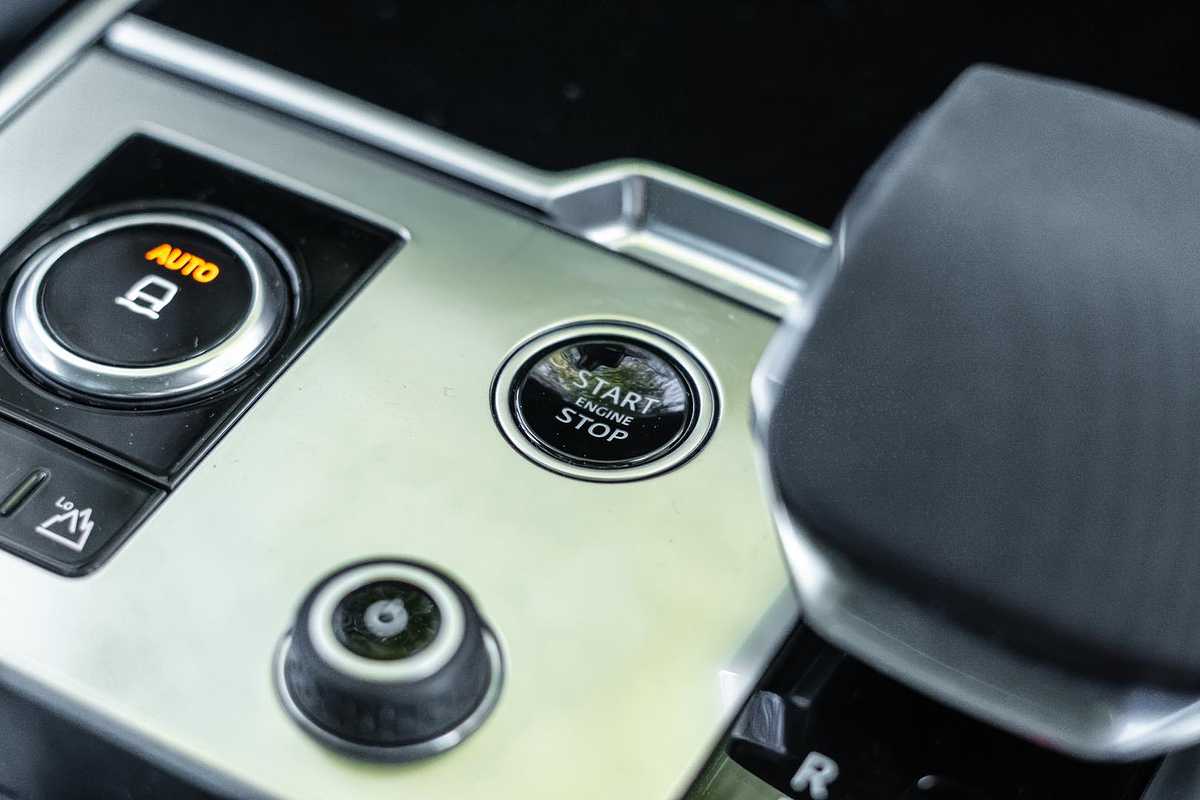 2022 Land Rover Range Rover D350 Autobiography L460