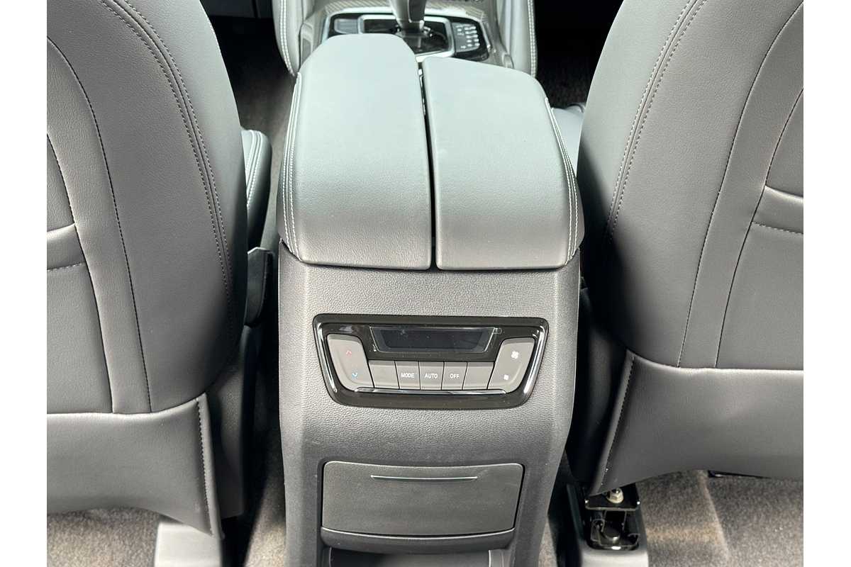 2023 LDV D90 Executive SV9A