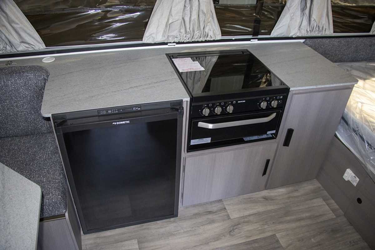 2024 Jayco PENGUIN CAMPER OB.CP-MY24
