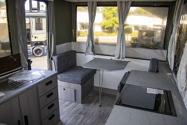 2024 Jayco PENGUIN CAMPER OB.CP-MY24