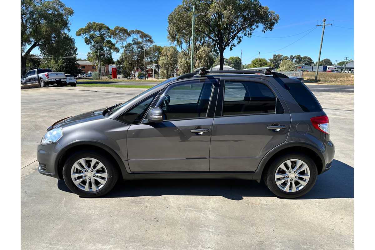 2012 Suzuki SX4 Crossover S GYA