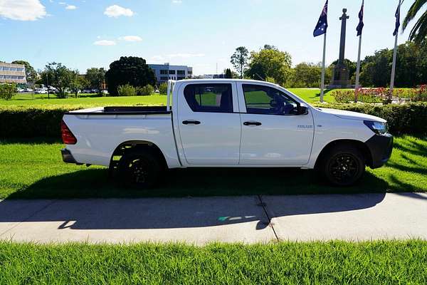 2016 Toyota Hilux Workmate TGN121R RWD