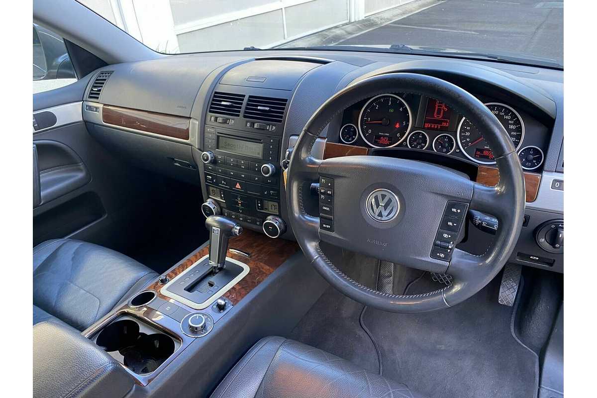 2009 Volkswagen Touareg V6 TDI 4Xmotion 7L MY09