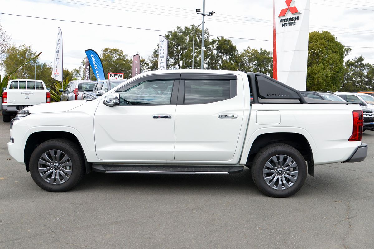 2024 Mitsubishi Triton GLS MV 4X4