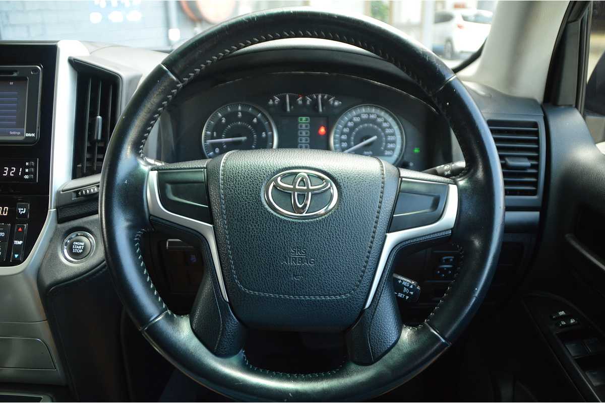 2016 Toyota Landcruiser GXL VDJ200R