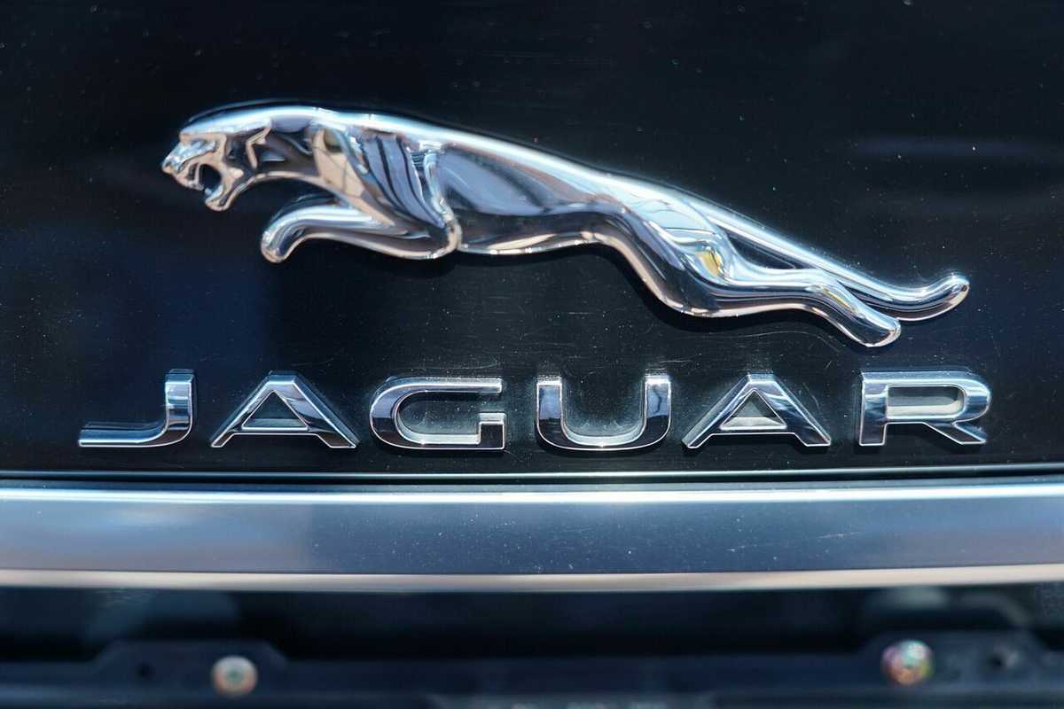 2015 Jaguar XF 2.0 R-Sport MY15
