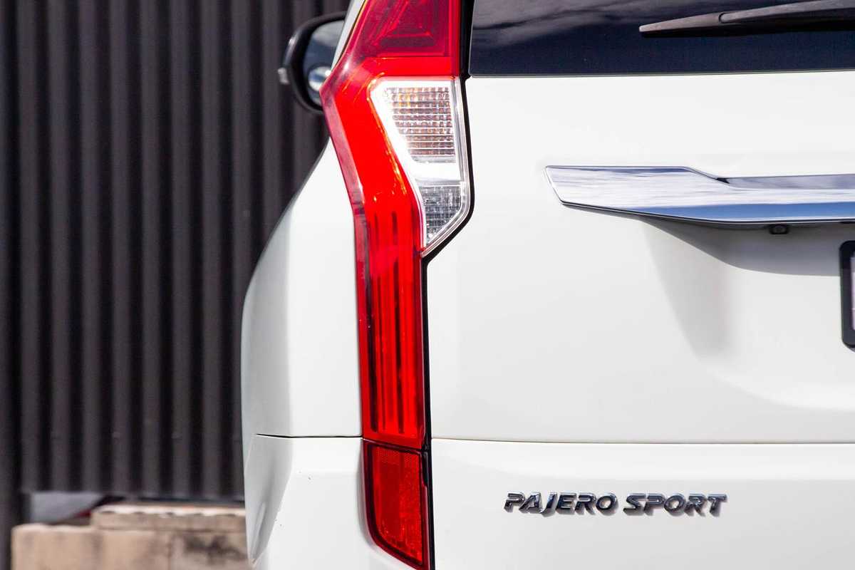 2018 Mitsubishi Pajero Sport GLX QE