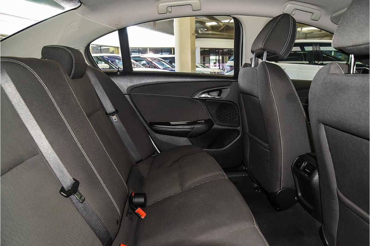 2013 Holden Commodore Evoke VF