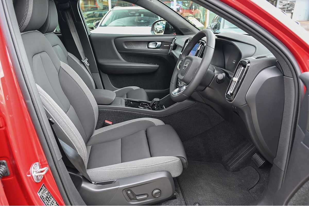 2023 Volvo C40 Recharge Twin