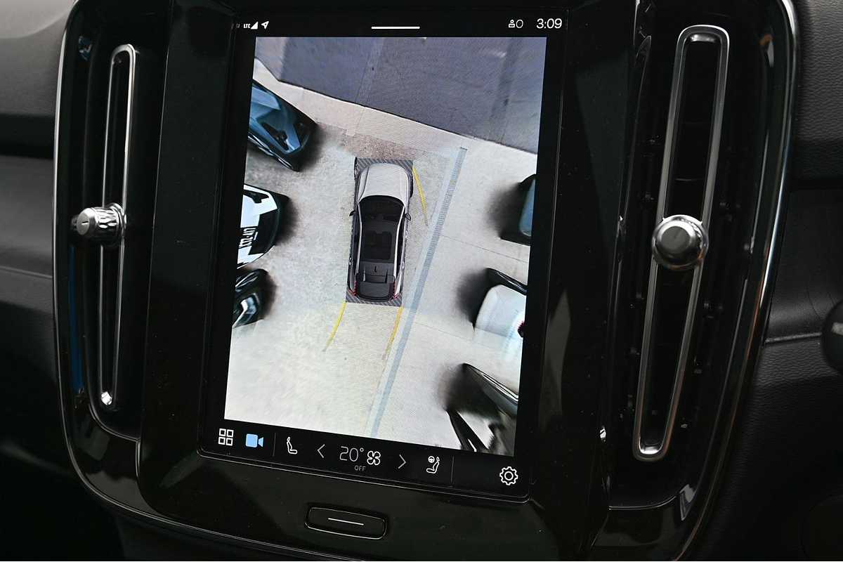 2023 Volvo C40 Recharge Twin