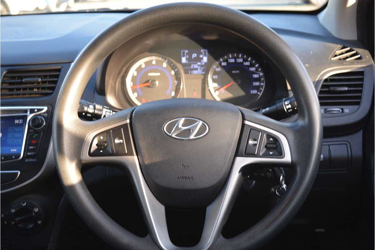 2015 Hyundai Accent Active RB3