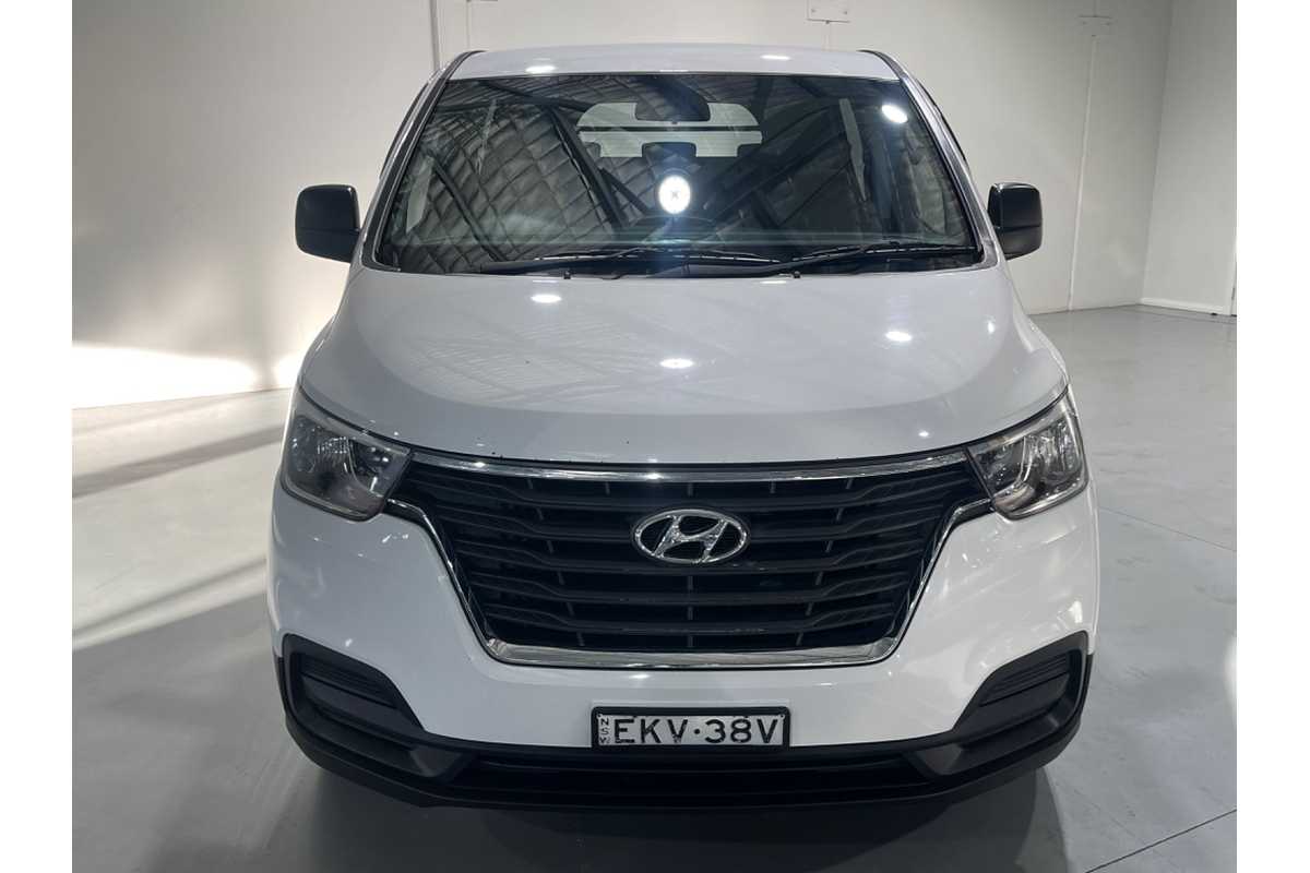 2020 Hyundai iLoad  TQ4