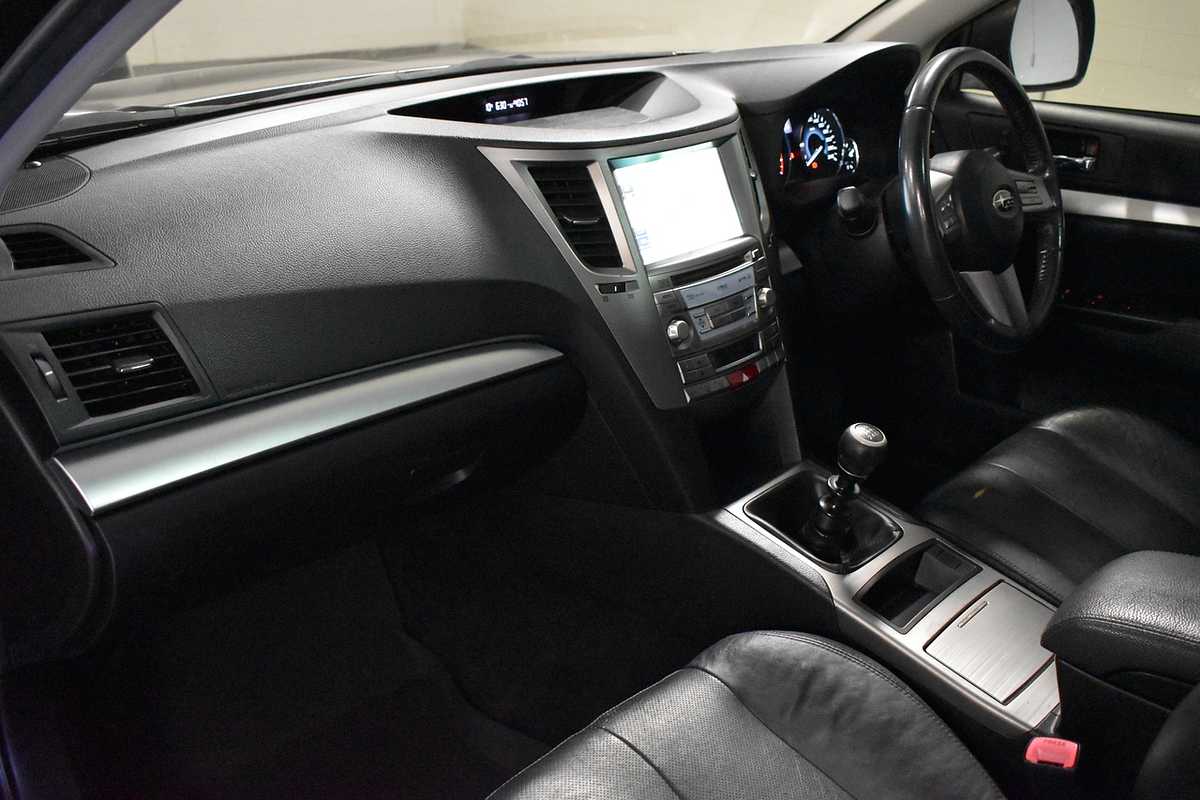 2010 Subaru Outback 2.0D - Premium