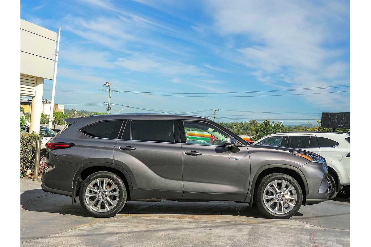 2022 Toyota Kluger Grande AXUH78R