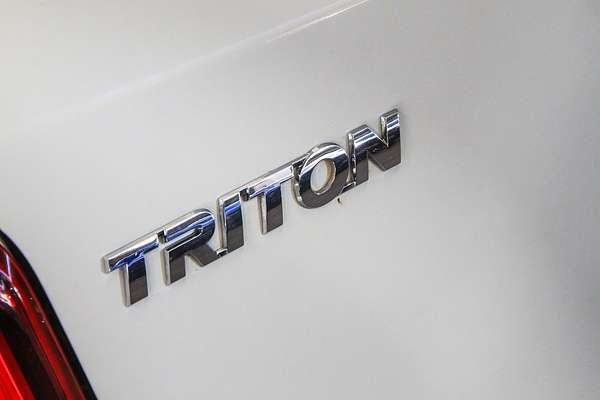 2019 Mitsubishi Triton GLS MR 4X4