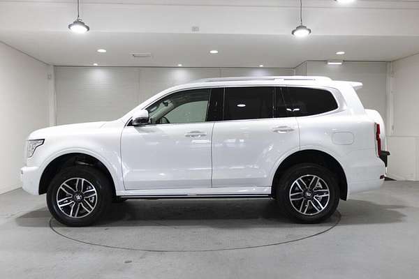 2024 GWM Tank 300 Ultra Hybrid P03