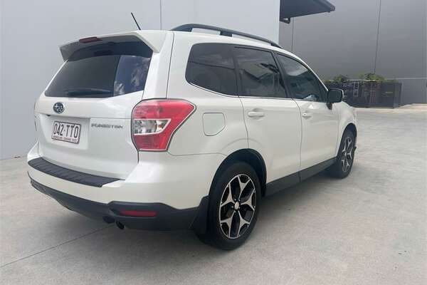 2014 Subaru FORESTER 2.5i LUXURY LIMITED EDITION MY14