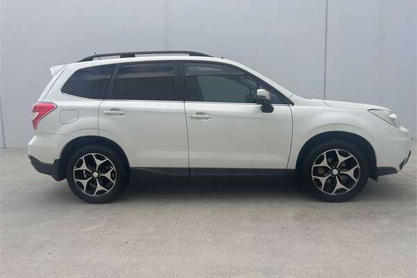 2014 Subaru FORESTER 2.5i LUXURY LIMITED EDITION MY14