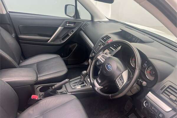 2014 Subaru FORESTER 2.5i LUXURY LIMITED EDITION MY14