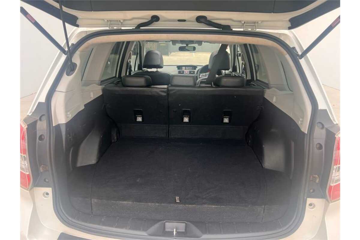 2014 Subaru FORESTER 2.5i LUXURY LIMITED EDITION MY14