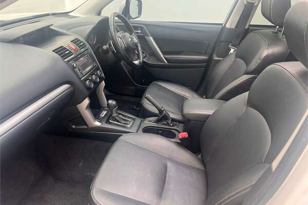 2014 Subaru FORESTER 2.5i LUXURY LIMITED EDITION MY14