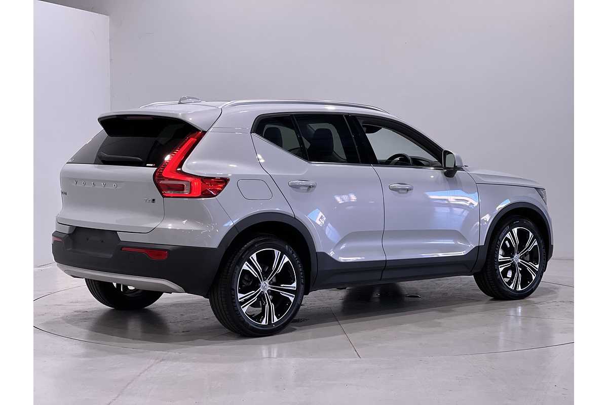 2021 Volvo XC40 T4 Inscription