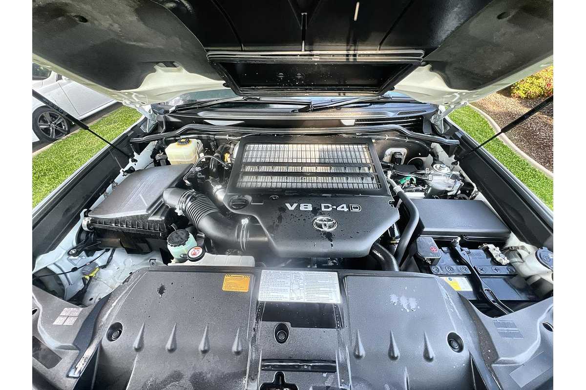 2017 Toyota Landcruiser GXL VDJ200R