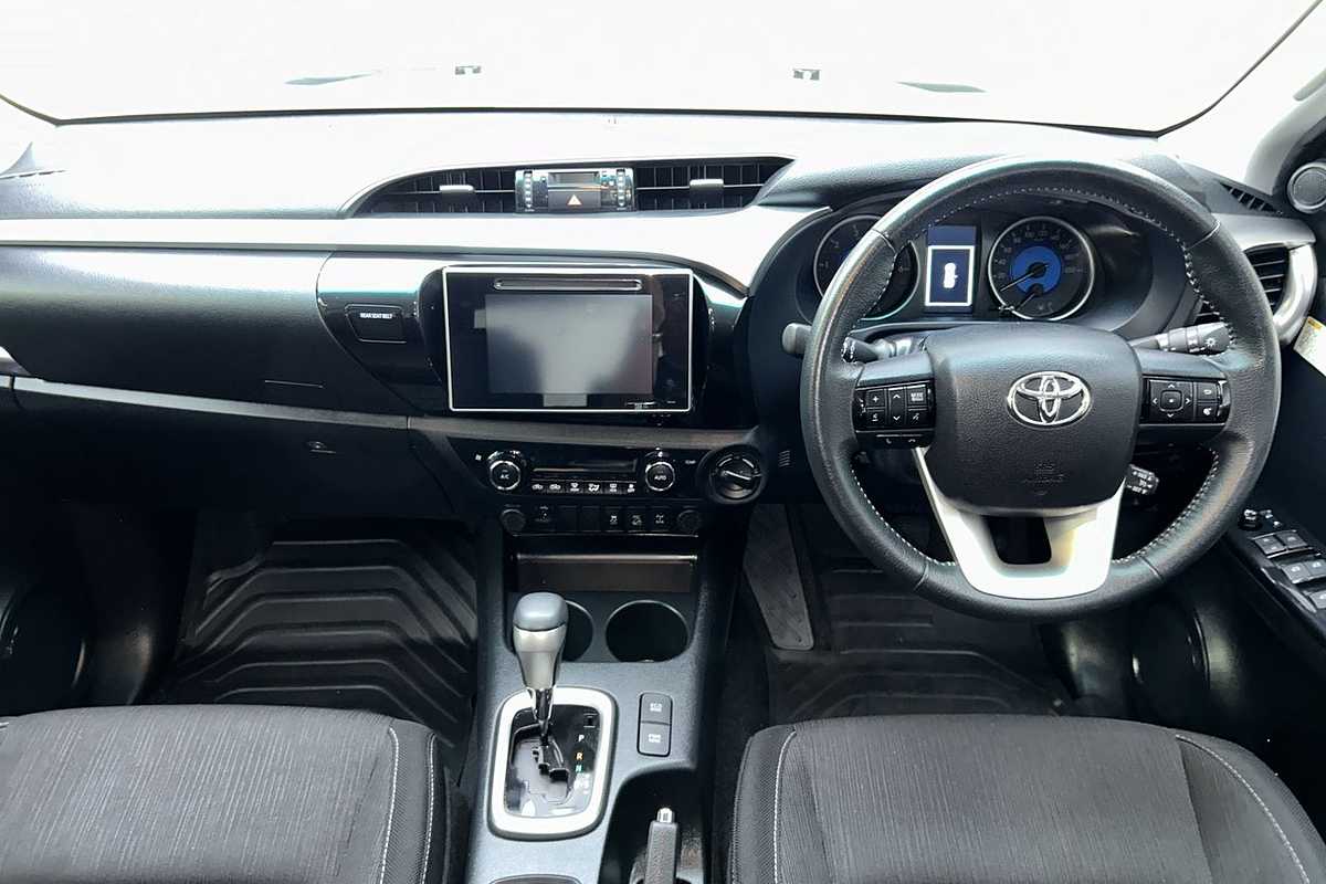 2018 Toyota Hilux SR5 GUN126R 4X4