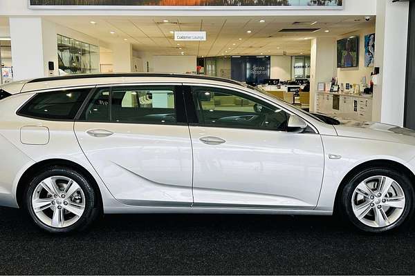 2020 Holden Commodore LT ZB