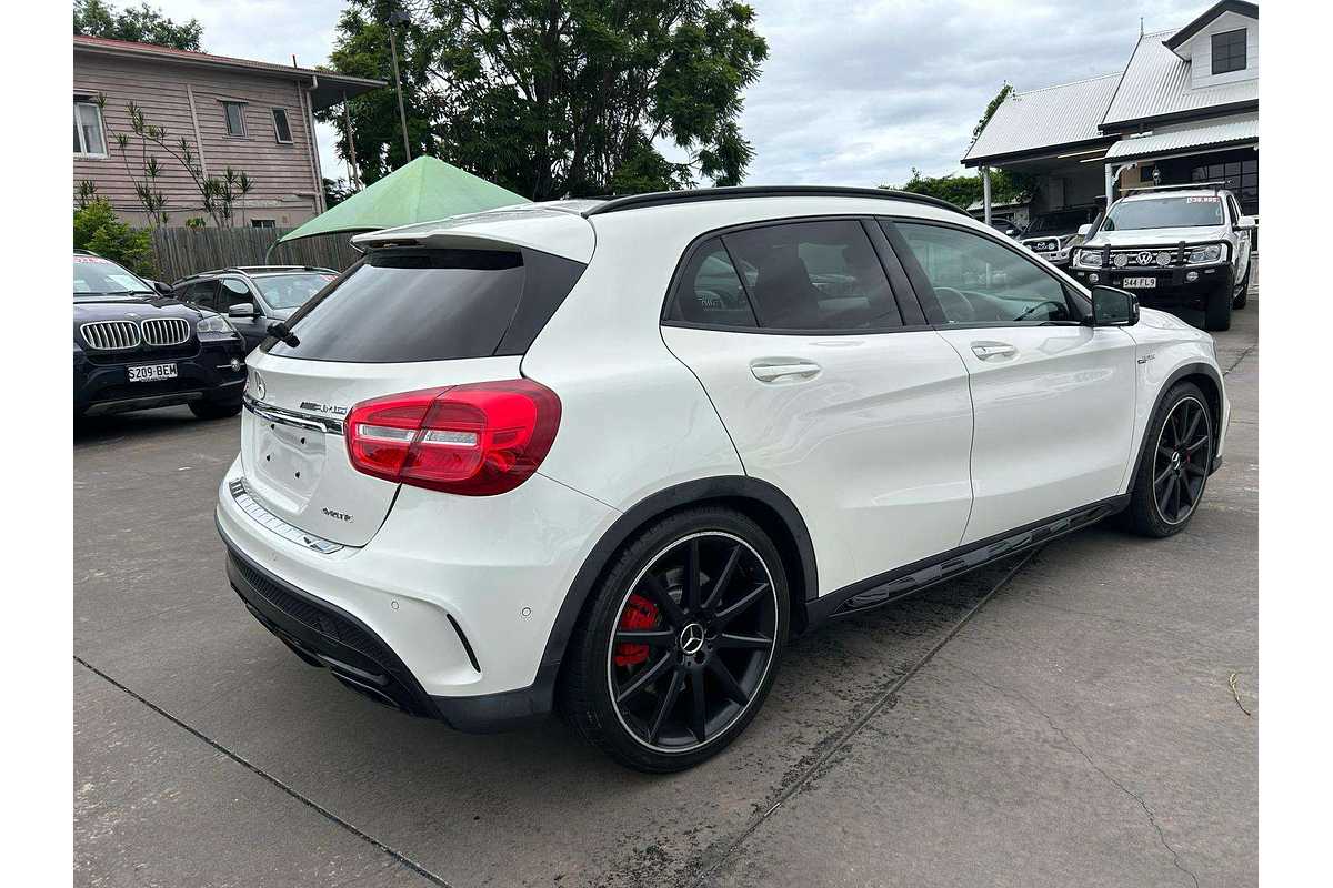 2015 Mercedes Benz GLA-Class GLA45 AMG X156