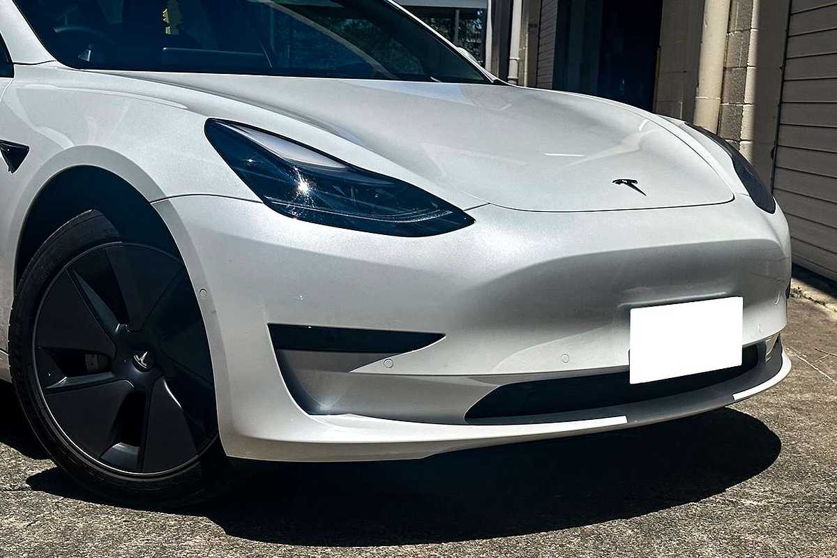 2022 Tesla Model 3 Rear-Wheel Drive
