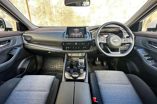 2023 Nissan X-TRAIL ST T33