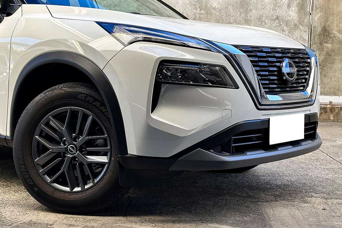 2023 Nissan X-TRAIL ST T33
