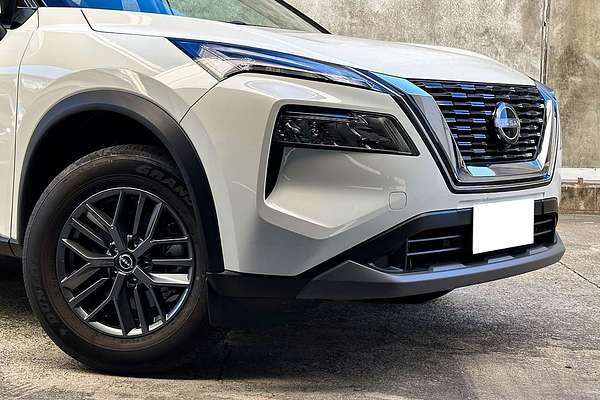 2023 Nissan X-TRAIL ST T33