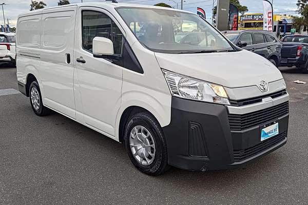 2021 Toyota Hiace GDH300R