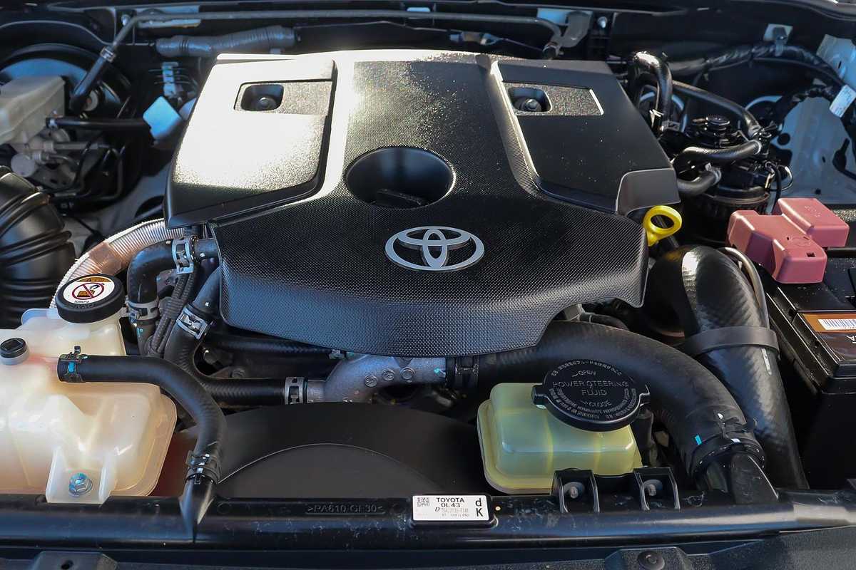 2016 Toyota Hilux SR GUN126R 4X4