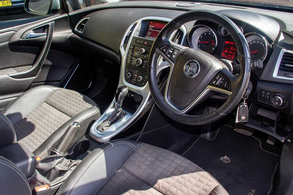 2015 Holden Astra GTC PJ